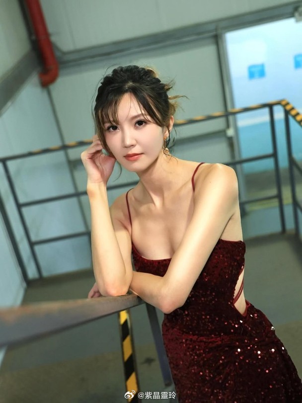 【On.cc】吳若希見面會變「復活升天」　$320有得見真人歌手吳若希（Jinn