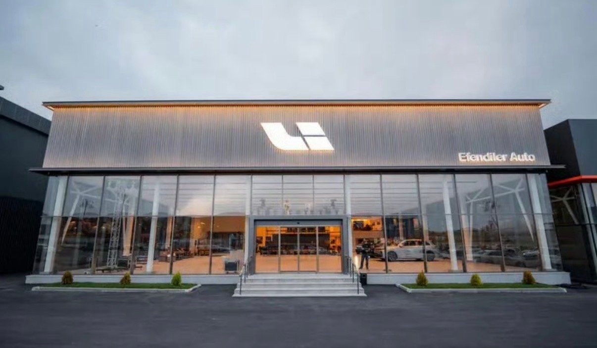 【理想汽车正式进入埃及/哈萨克斯坦和阿塞拜疆市场】12月17日，理想汽车官方宣布