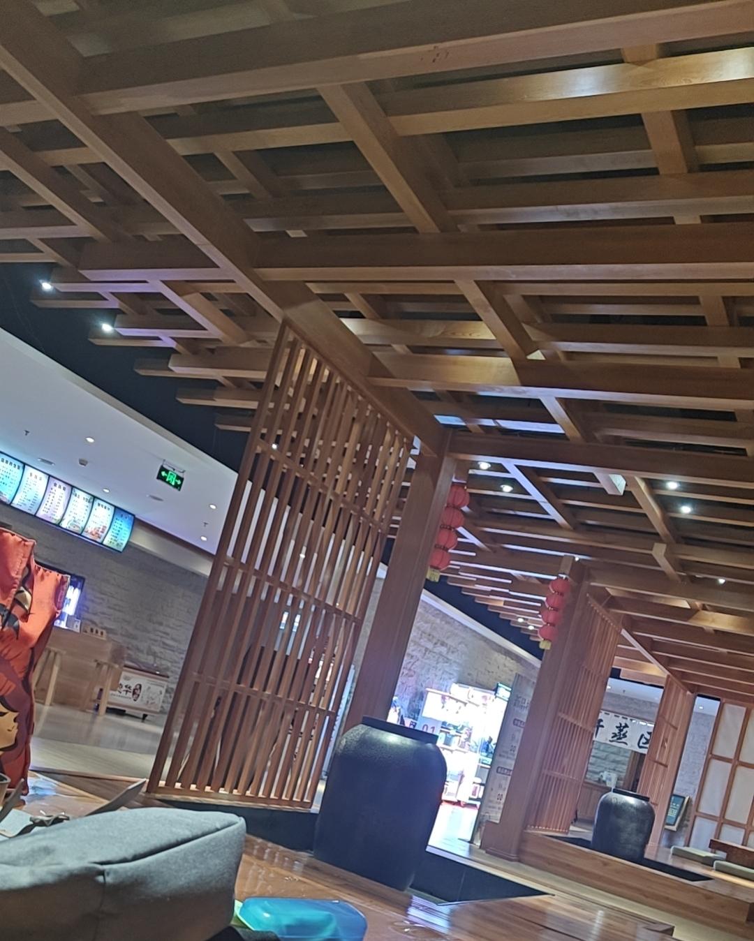 这么多天鲅鱼圈还是第一次下雨，雨天一琢磨去这家洗浴温泉吧，我是每年都在这家洗浴温