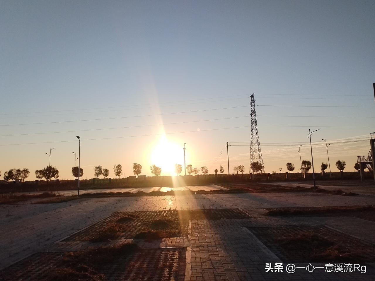 众友友早上好！
今天是9月10日星期四，日出时间5.47分，日落时间6.27分，