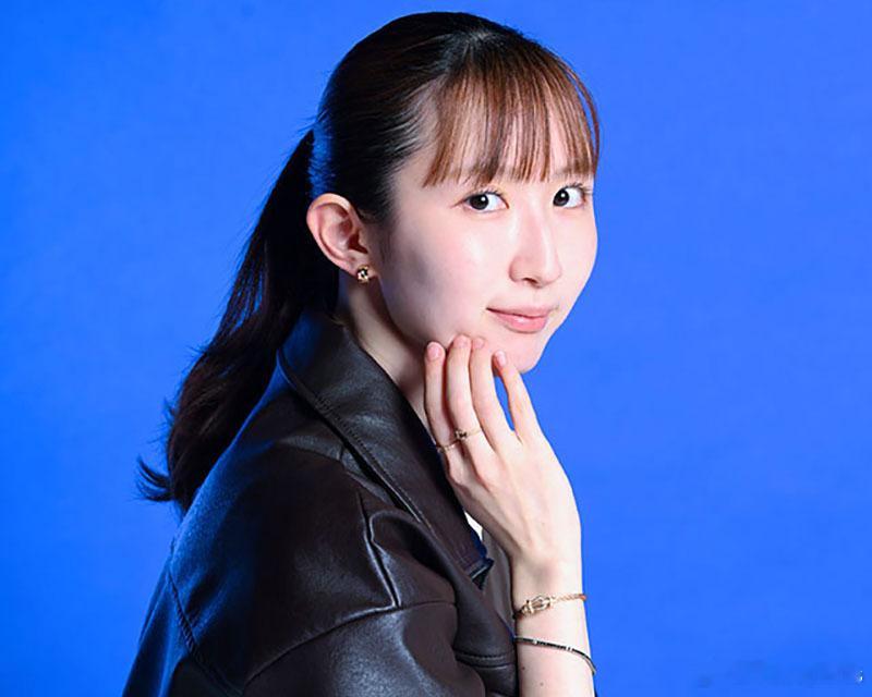 早田希娜 《早田希娜解除左手腕「束缚」，迎接「从零开始的全新出发」——「现在是我