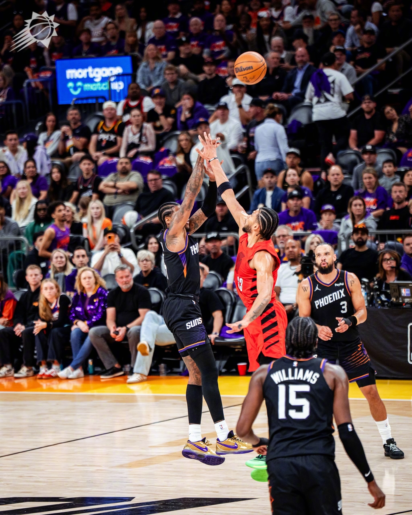 开拓者114-110逆转拿下太阳！又是一场你来我往的比赛，这场属于是两队都得落后