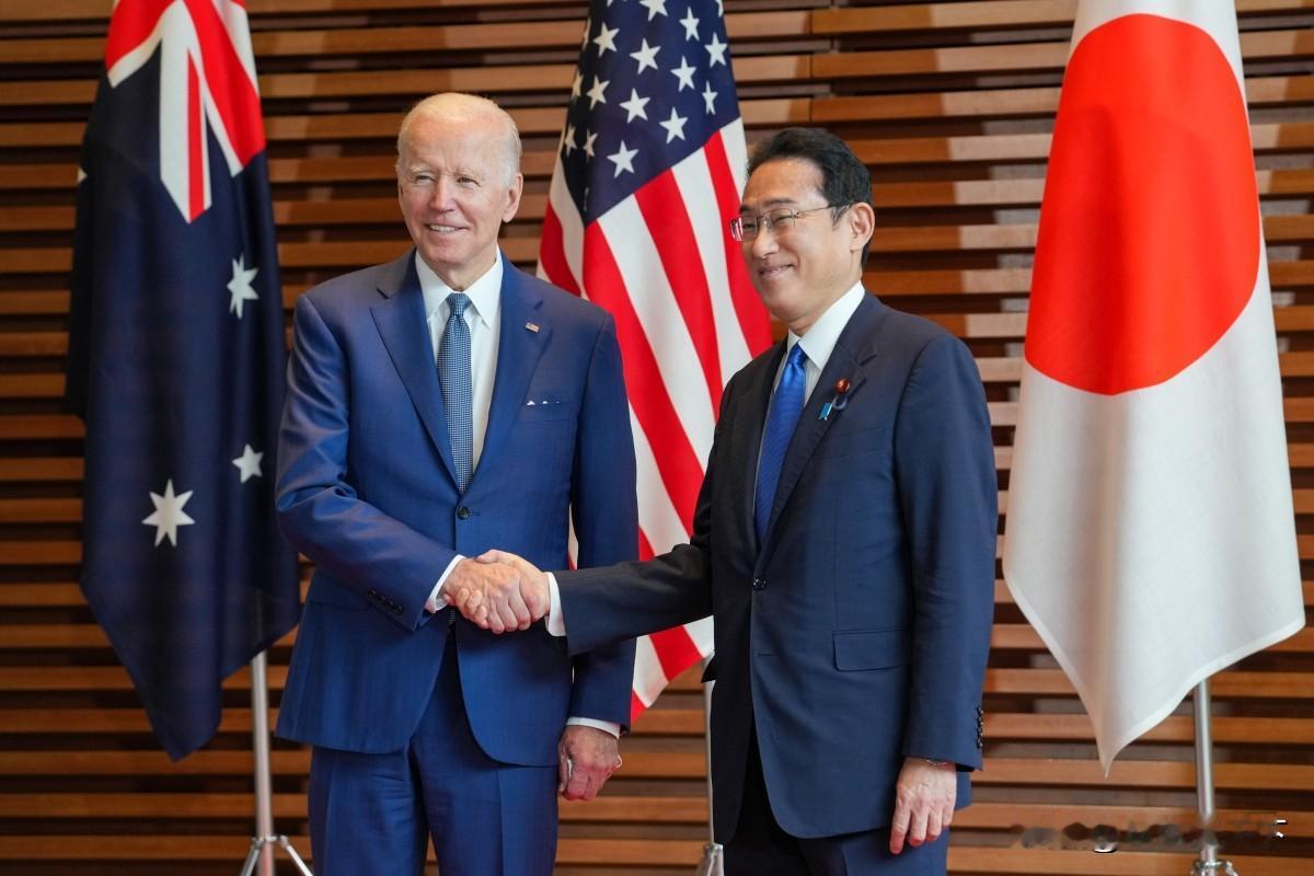 为避免受中国俄罗斯核武威胁，美国计划核保护日本。

日本政府消息人士向日媒透露称