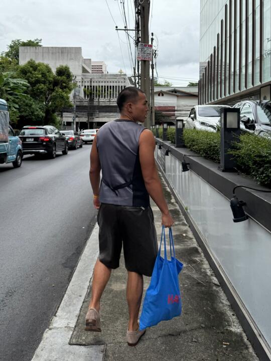 跟泰国本地朋友｜喝吃到最好吃的本地店