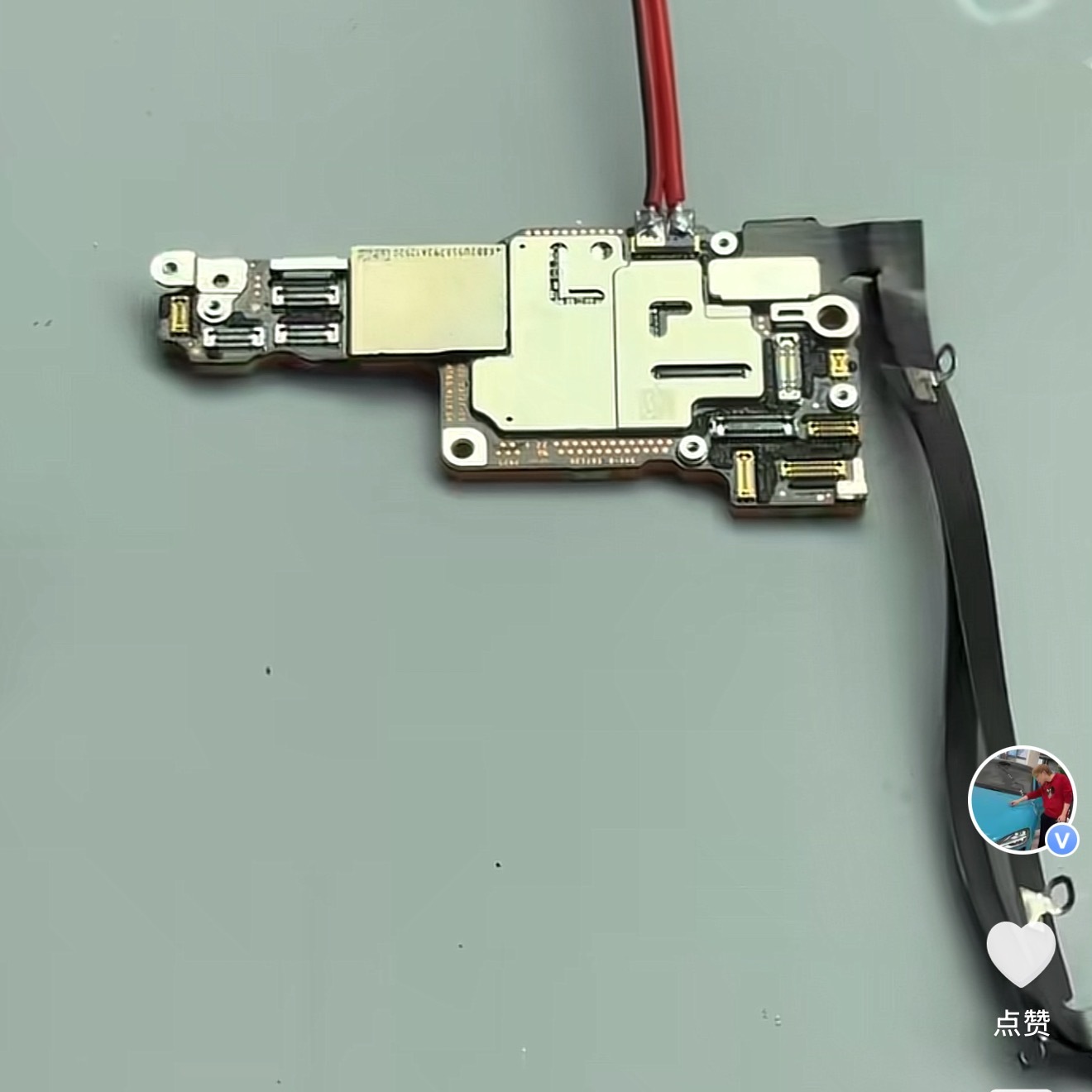 还得是杨长顺，iPhone 17 Pro扩2T刷机已过但卡在验证界面，再将iPh