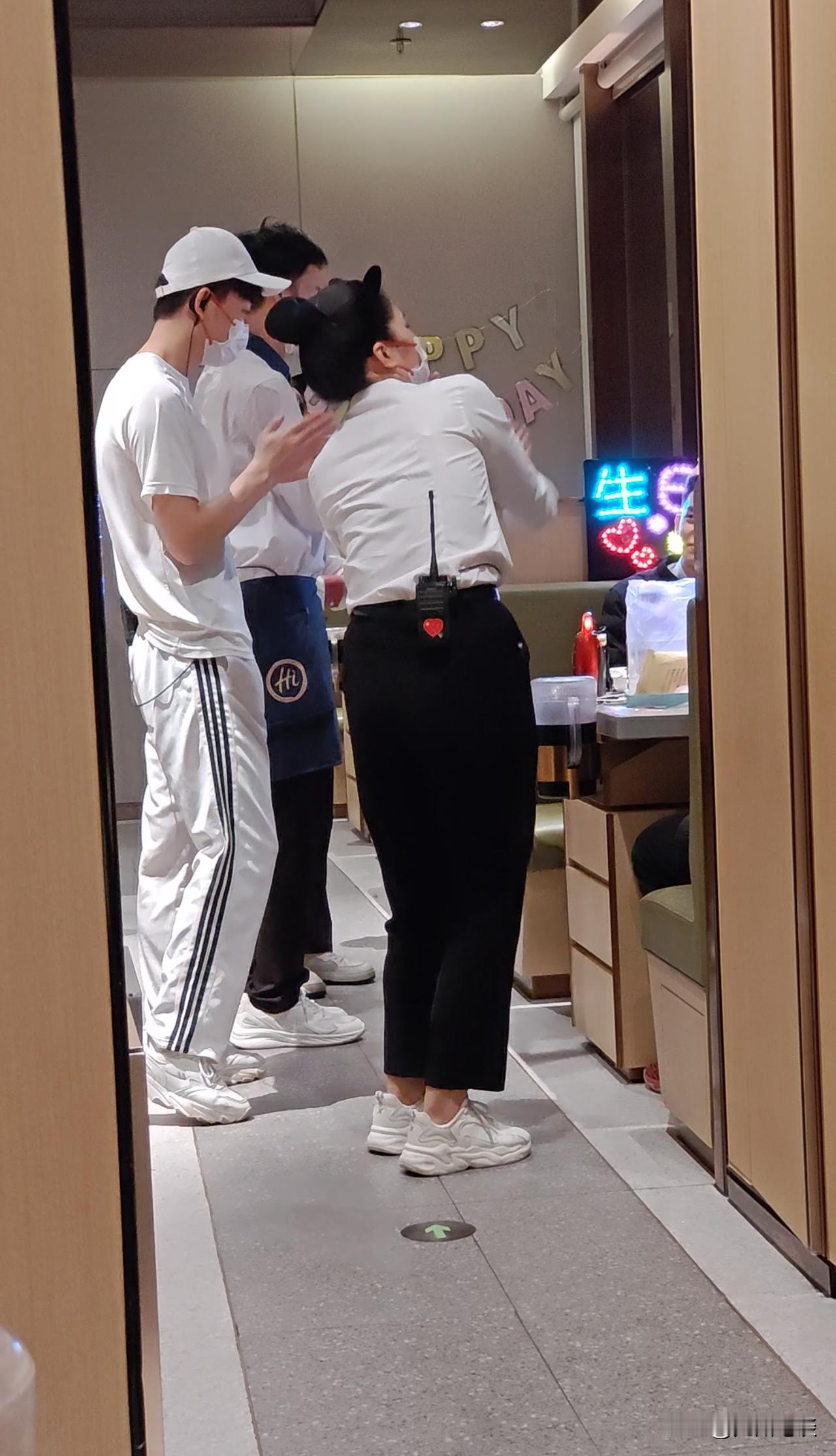 广东生活必备，深度分析粤语口语常用词，你中招了吗？
on9、昂鸠，笨7、笨柒，宾