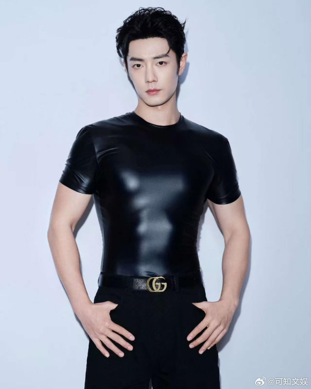 肖战gucci四宫格肖战大秀落幕后肖战GUCCI 大秀落幕，不错。 