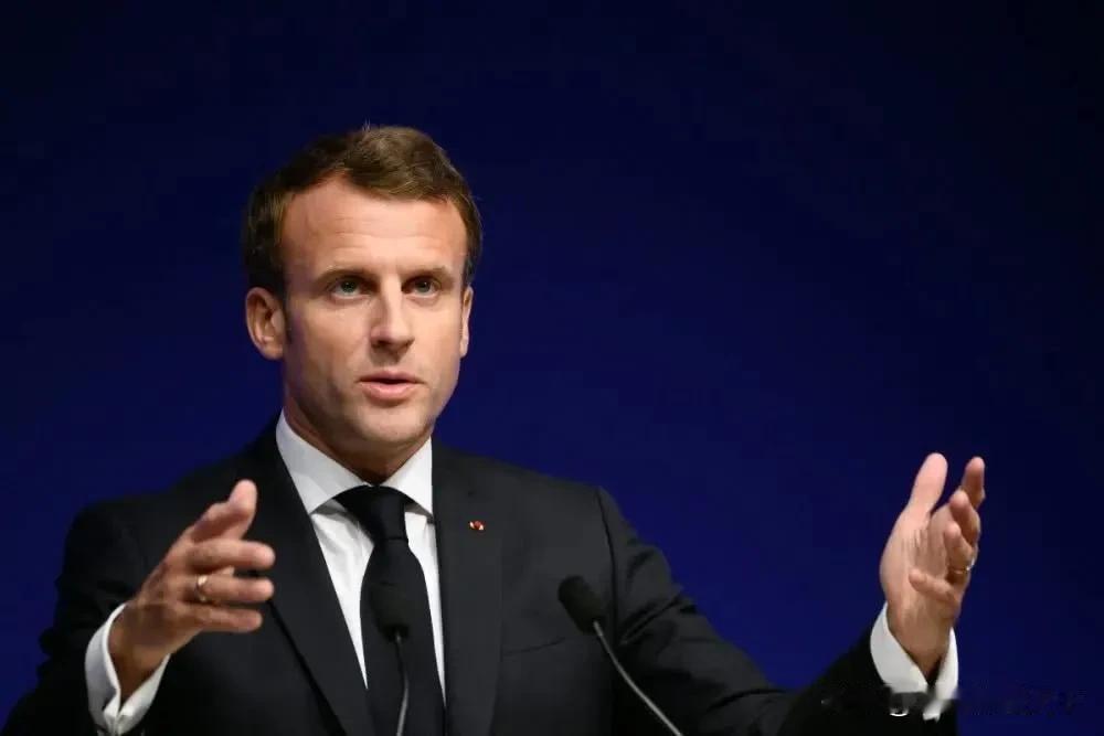    最近法国总统马克龙发表了不少演说，表示不做美国附庸，欧洲要战略自主。其实，