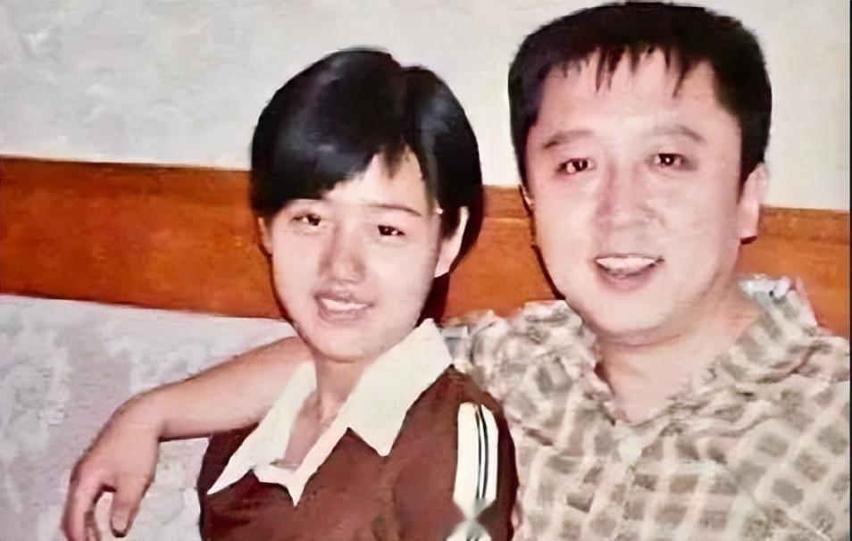29岁的于谦与19岁的白慧明谈恋爱，女方把他带回家却惨遭白父嫌弃：“兄弟，你长得