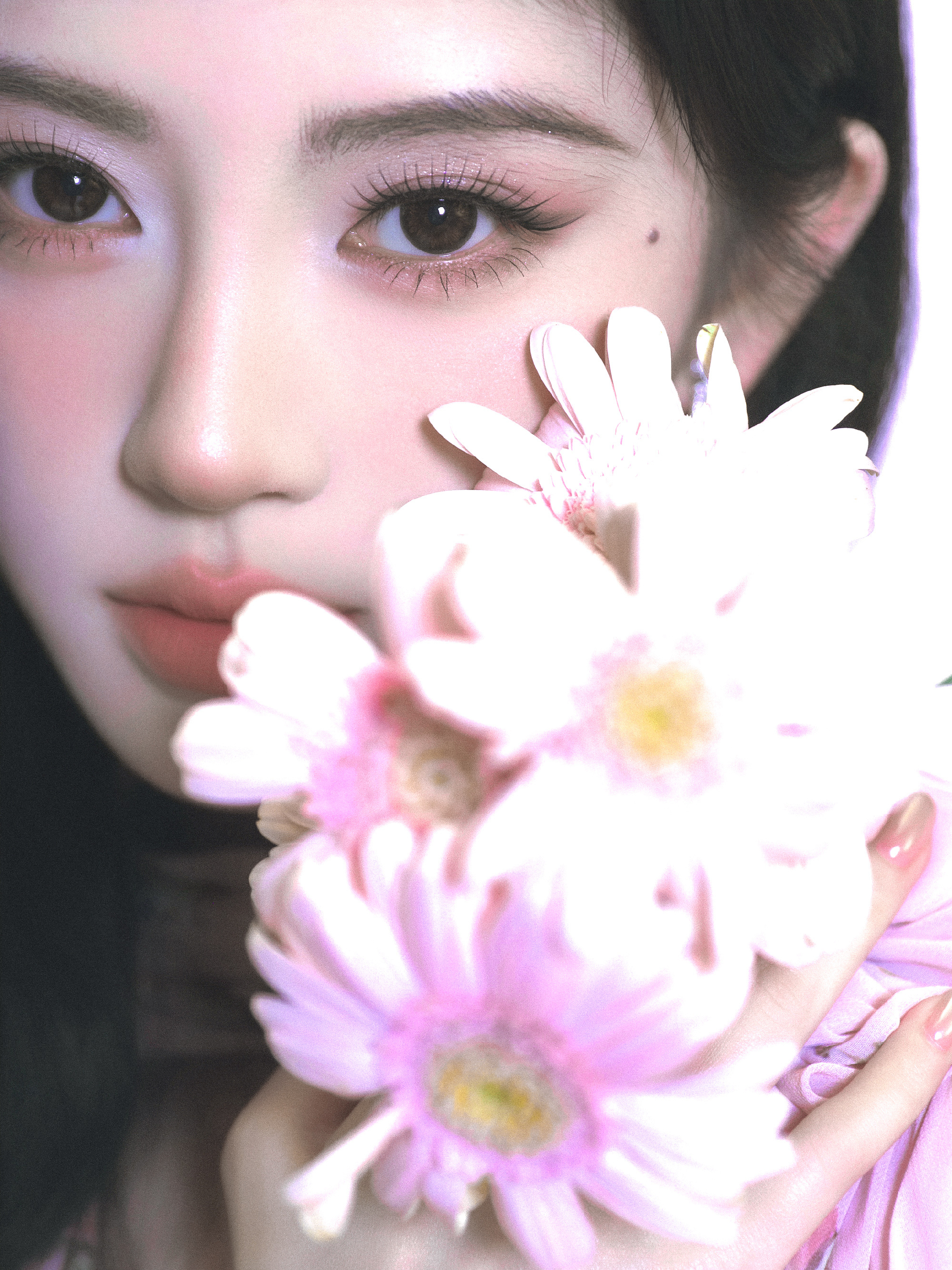 香晕了鞠婧祎粉色雏菊长裙 ​​​