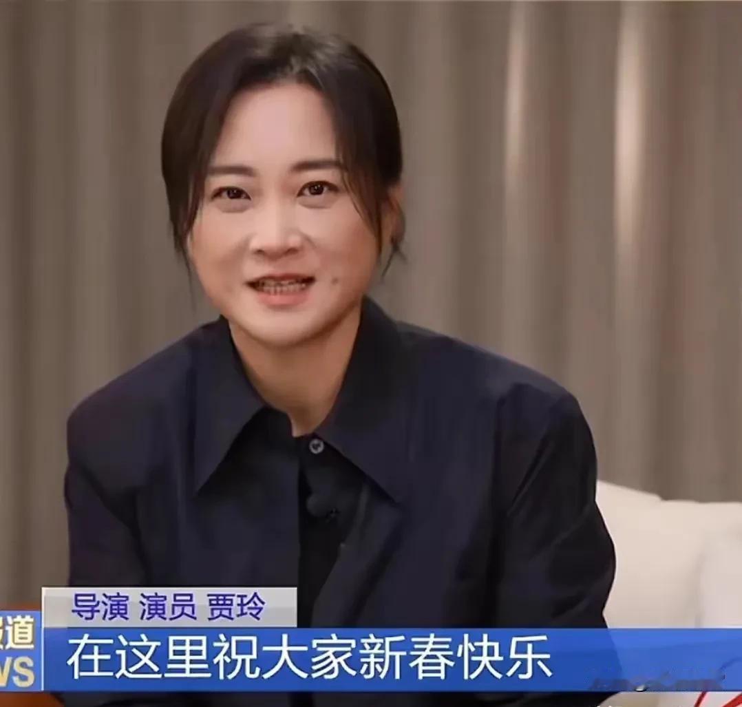 贾玲减肥成功了，这告诉我们，只要有心改变自己，没有不会成功的。
其中付出的汗水也