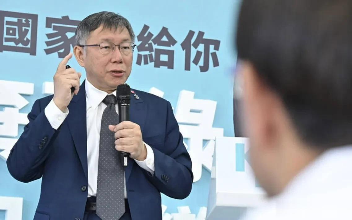 柯文哲也被爆出购买农地后变成停车场经营不合法的丑闻，柯文哲今日称土地是父亲买的，