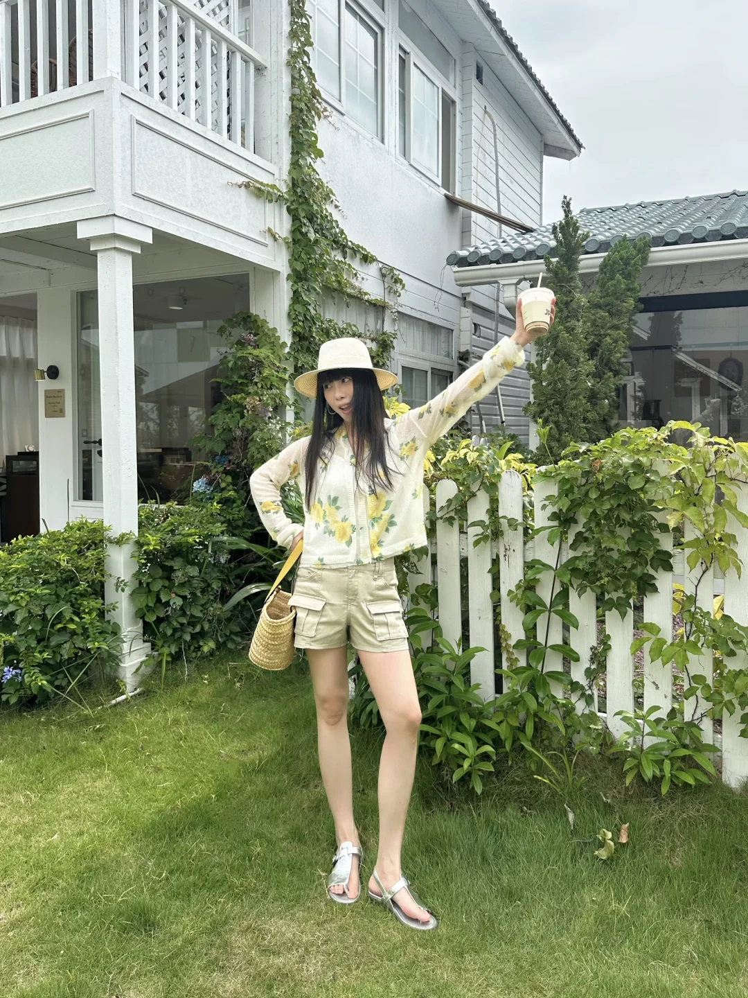 夏日植物系印花开衫穿搭🌼这里拍照好好看