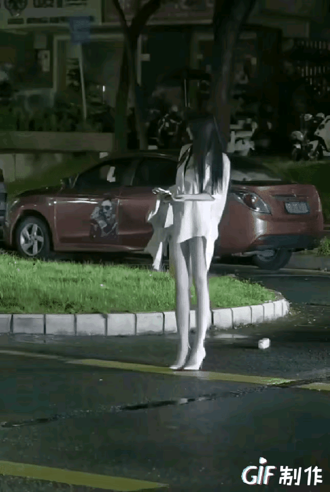 敢不敢上去要个联系方式？