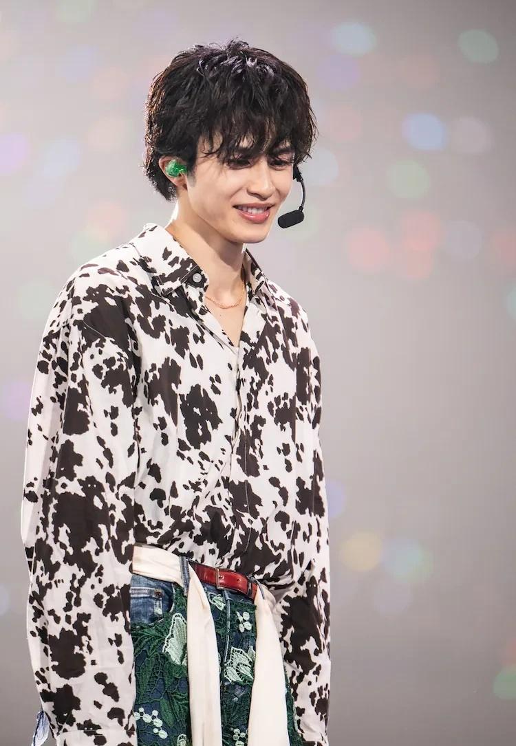 如此牛郎的衣服让拓弥穿上为啥还清爽了？
超特急 草川拓弥