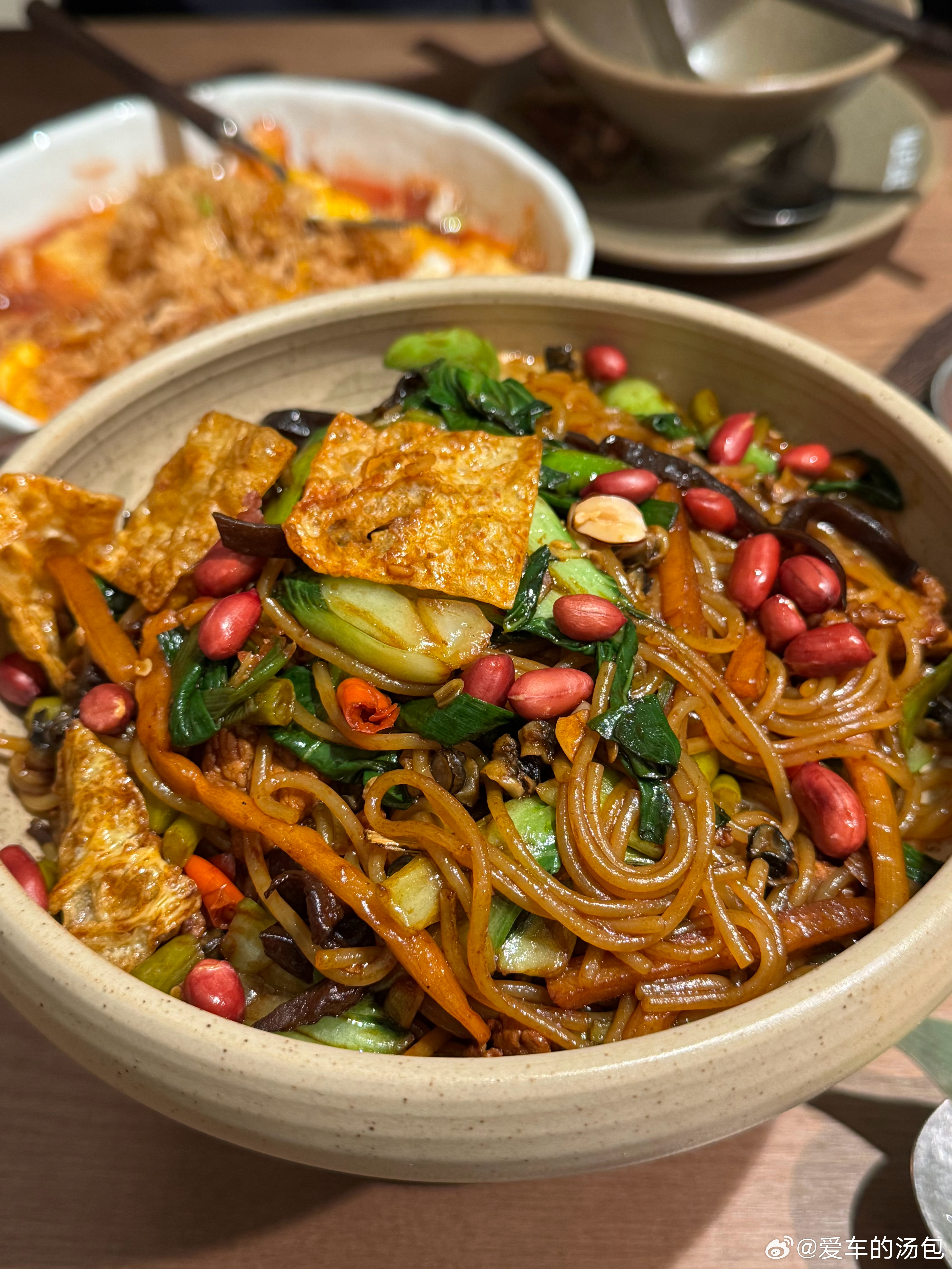 这家新店好吃前三个菜闭眼冲！不枉我取号119分钟 