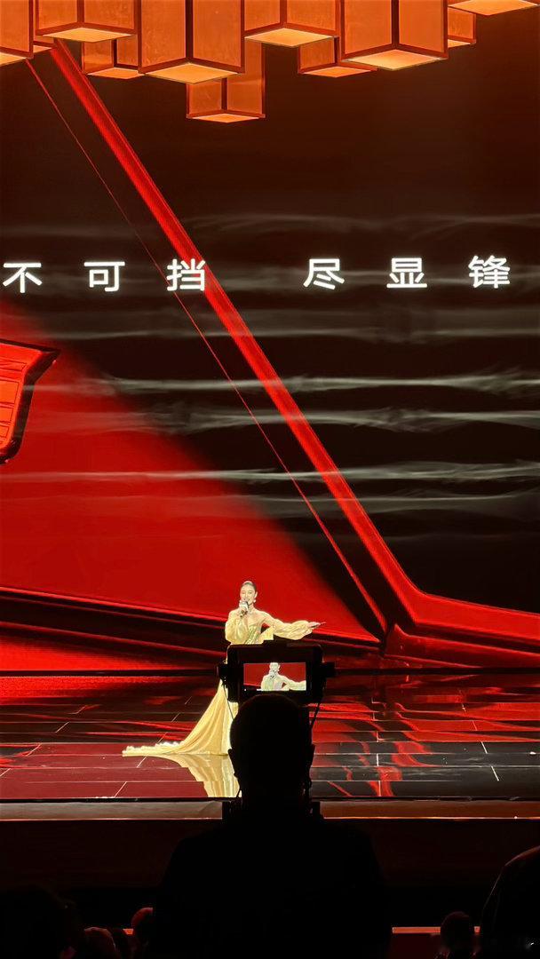 凯威德 把倪妮 也请来了，排面排面！ 上海·上海保利大剧院(白银路店)