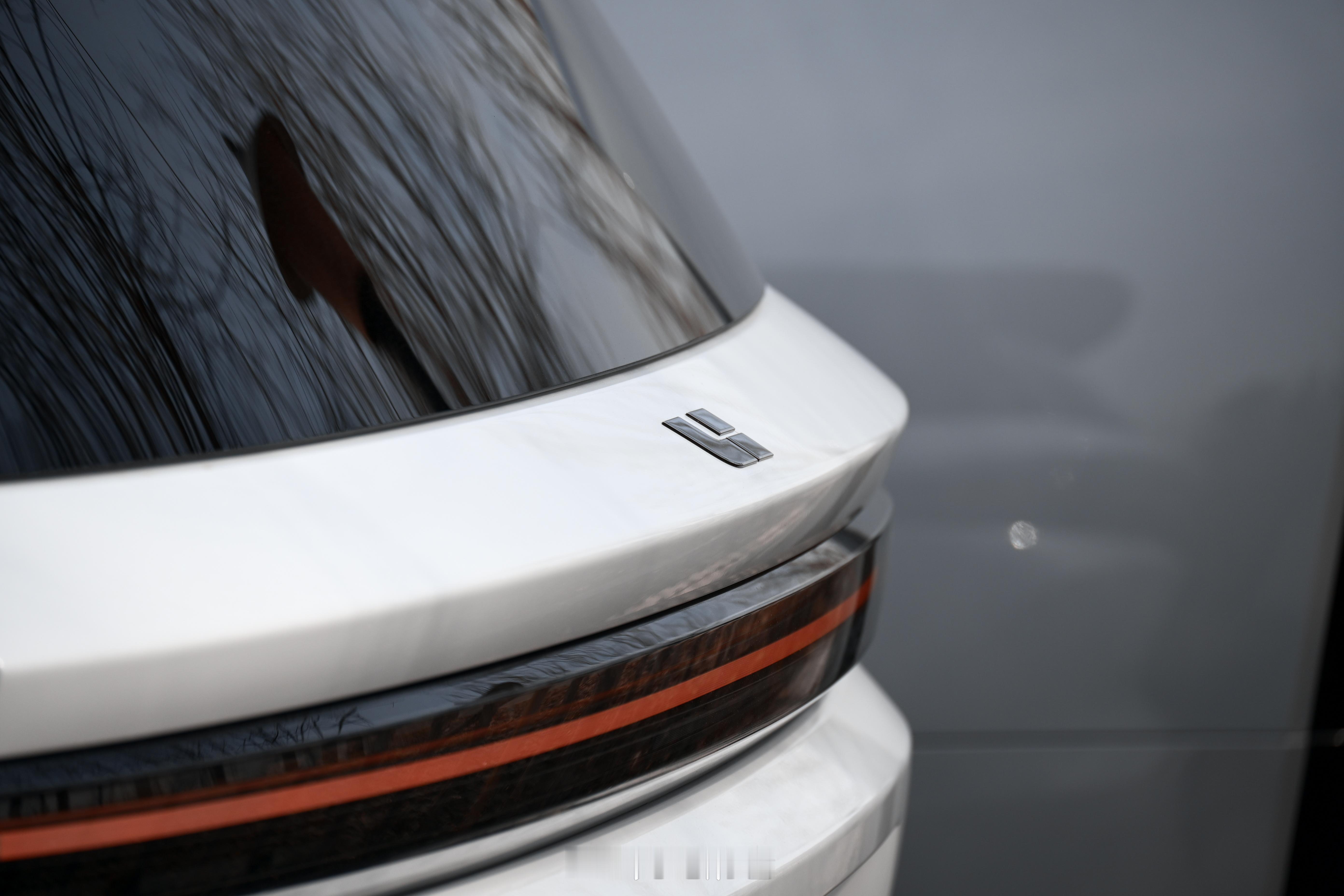 拍了几个视频，各种发不出去，提示各种违规小抖你是真的有点点过分了吧大v聊车理想汽