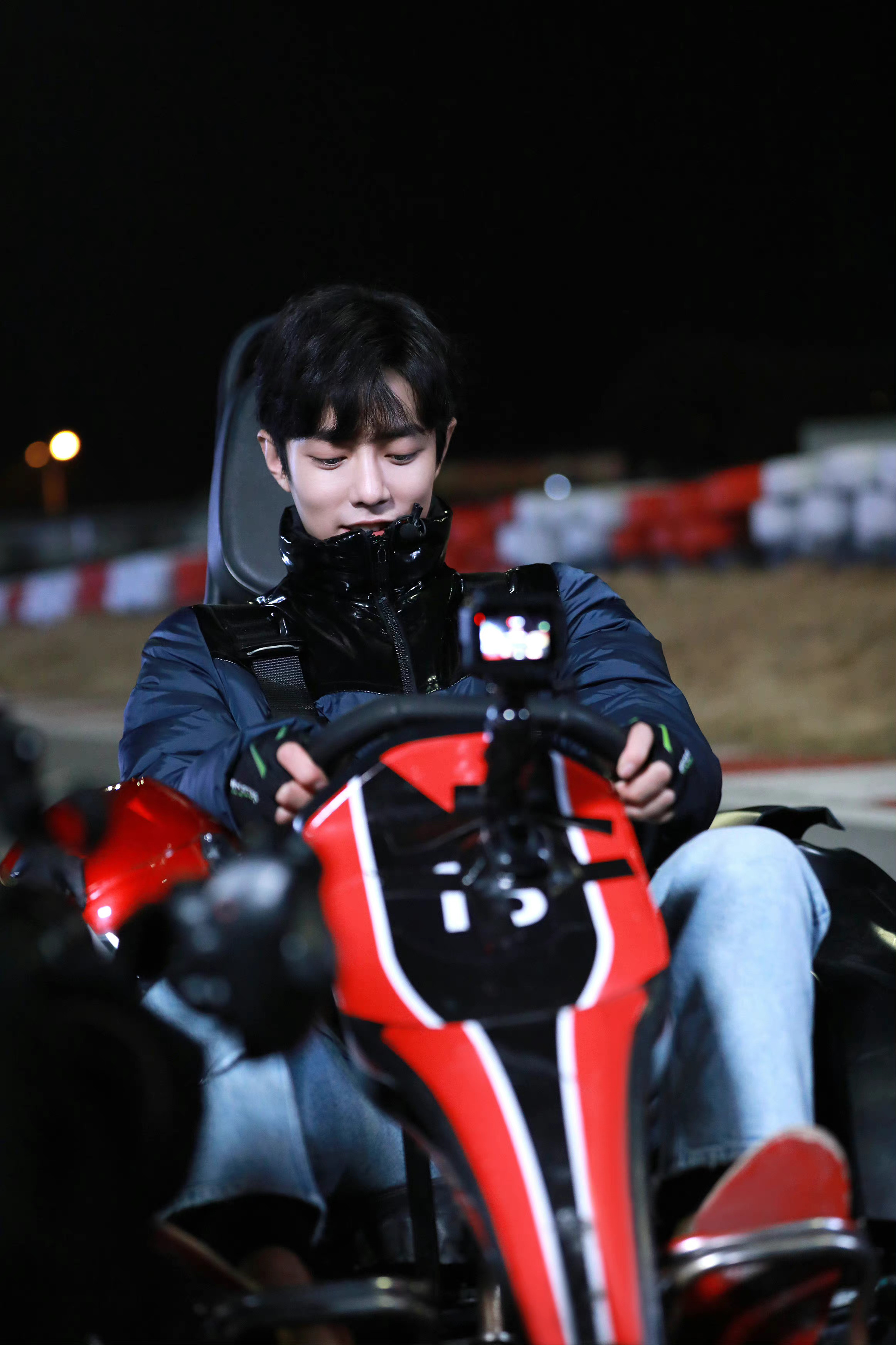 大年初一，吸一口肖战，元气满满。肖战◎肖战拜年