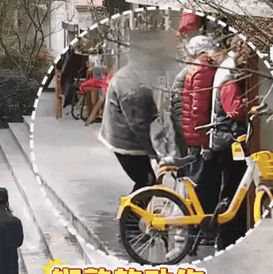 74岁还在偷，这是偷了一辈子，总想不劳而获，恶习改不了了。
据了解这位老人多次因