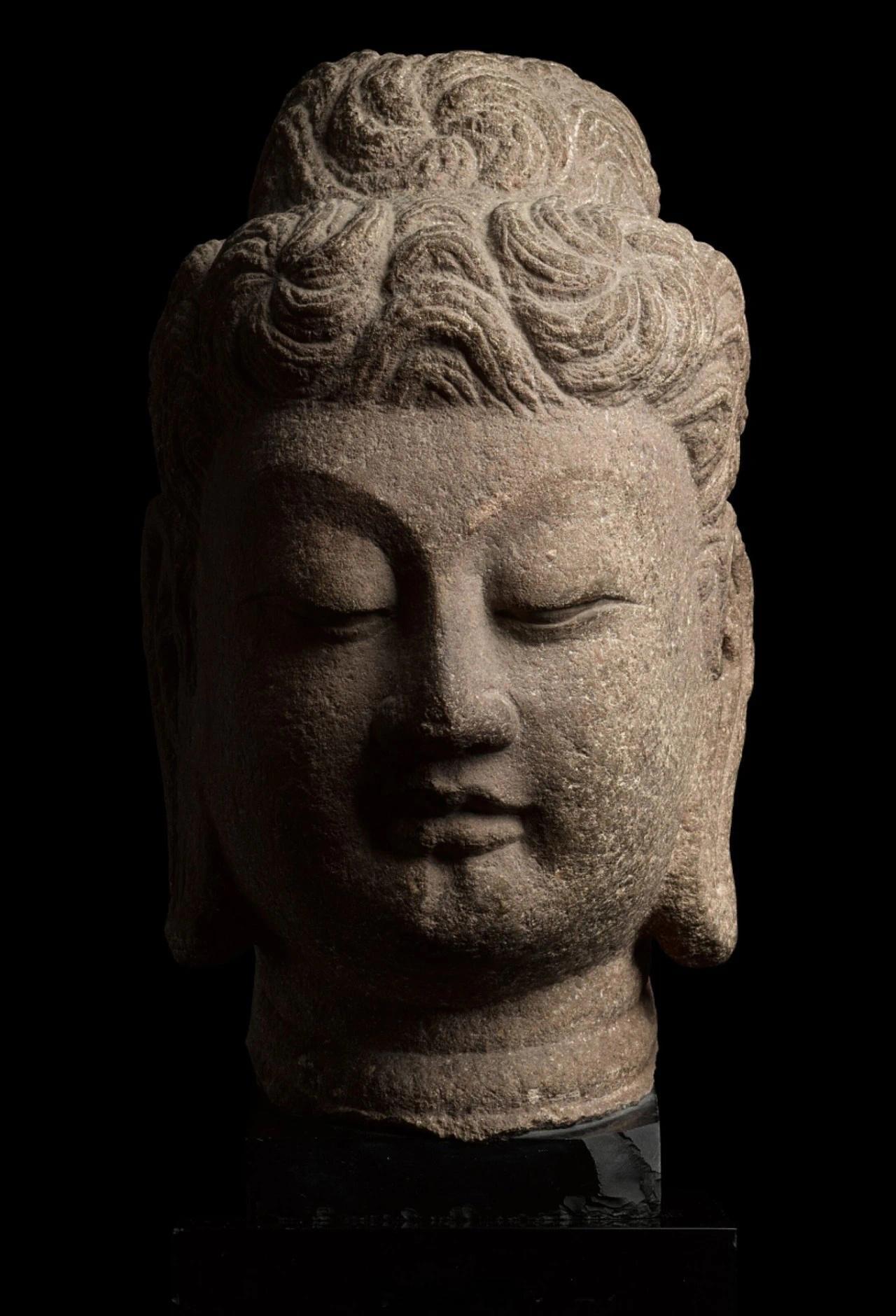 【平常語·甘露味】成年人的体面，多半是看透不拆穿。知道的不必全说，看清的不必点透