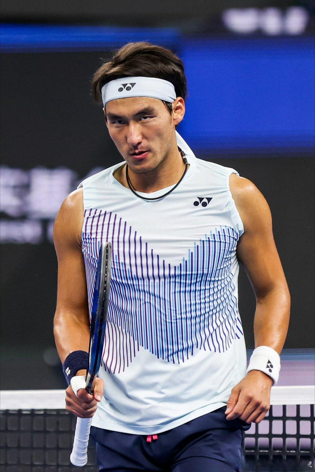 上海大师赛明日首轮第二日👇18:00,🇨🇳布云朝克特vs范阿舍🇫🇷两人