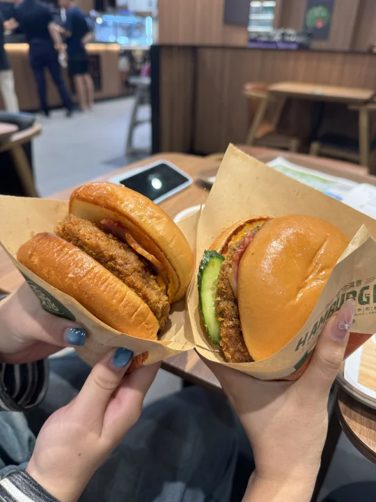 猜这是哪家汉堡🍔