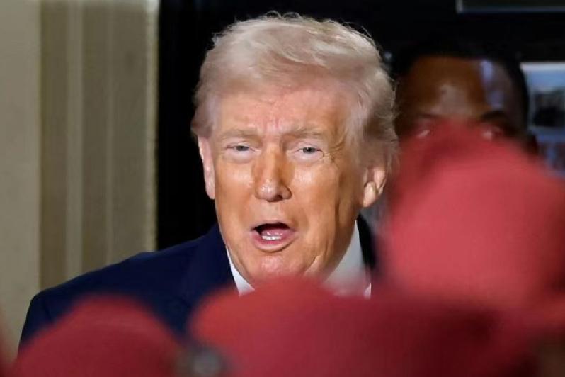 昨晚，特朗普发文写道:“任何想要就最高法院这项荒谬裁决‘耍花招’的国家，尤其是那