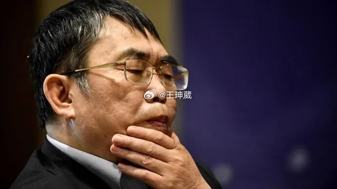 聂卫平逝世聂老师一路走好，小时候经常看体育新闻报道聂老的故事，如今突然看到他离世