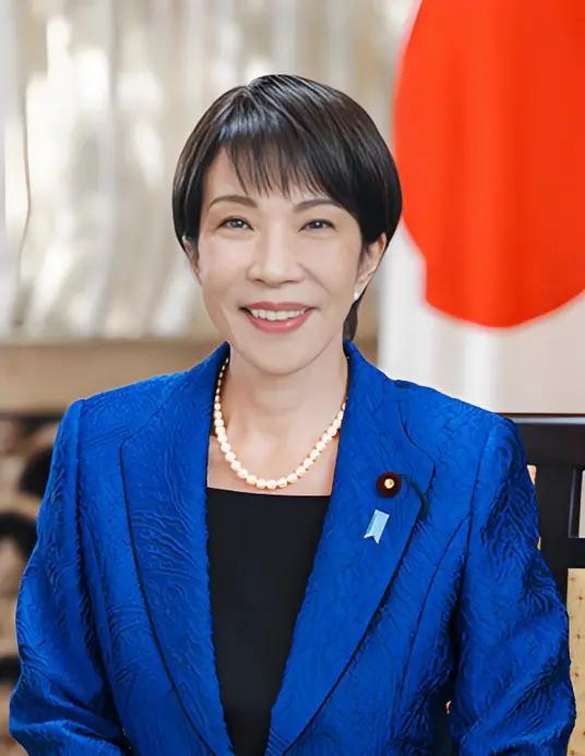 台湾当局力挺高市早苗错误言论
我们应该怎么办？

面对高市早苗所代表的日本“军国