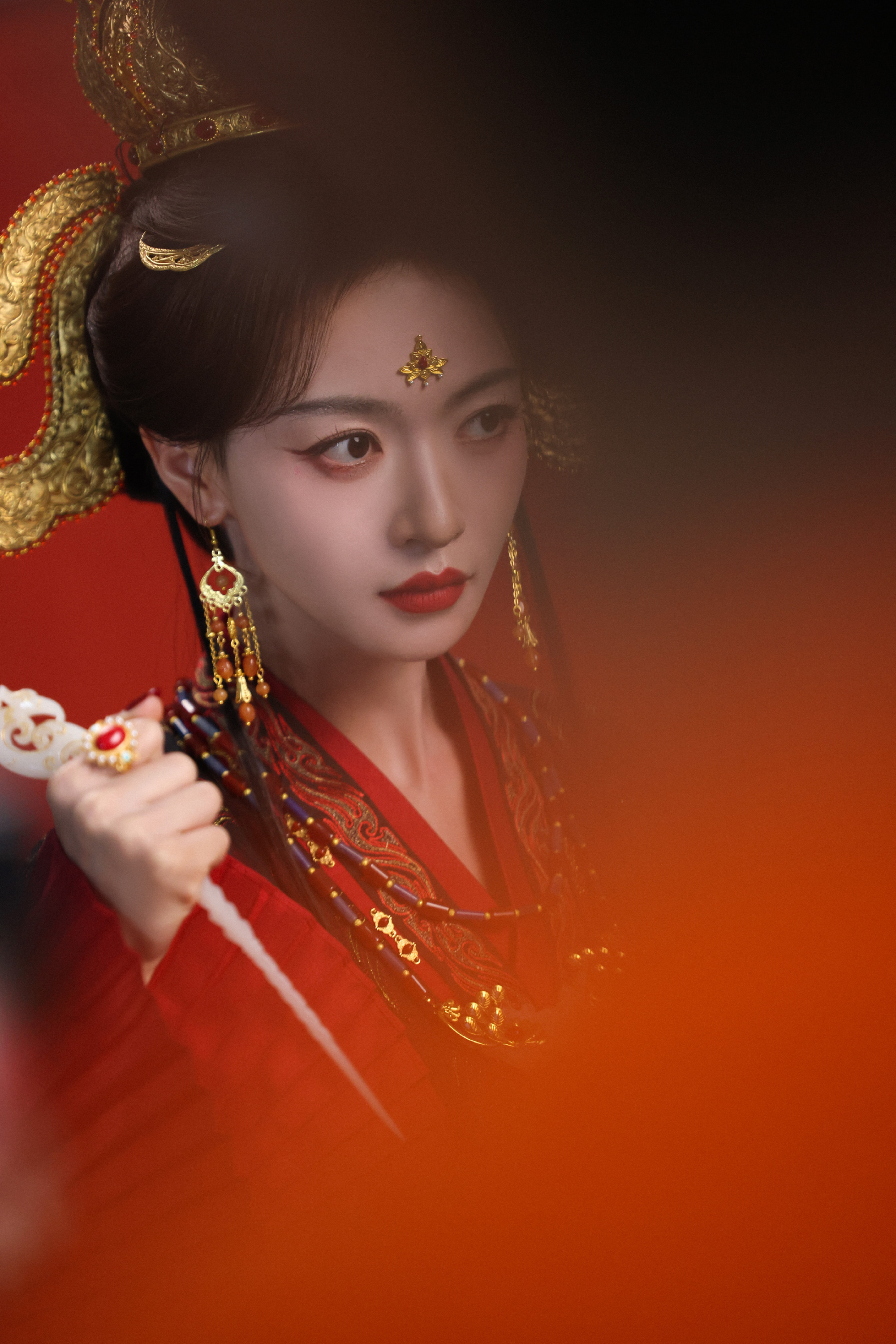 吴谨言看到吴谨言这个海报感觉稳了吴谨言真的把大女主的气场玩明白了！秦长歌这张海报