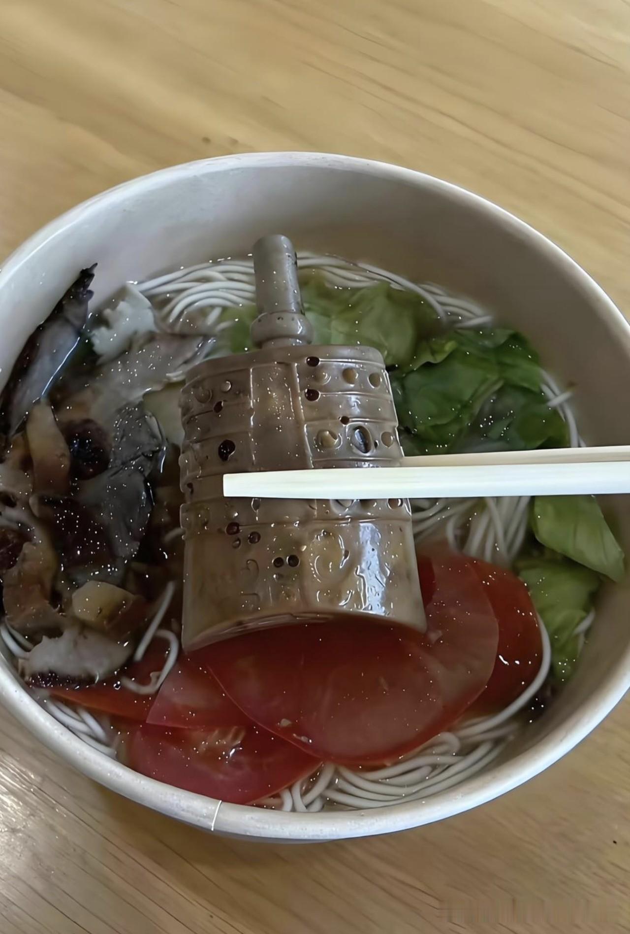 现在卖鸡蛋都这么卷了么？