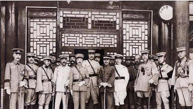 民国军阀第二代，子承父业的有两位，他们是谁呢？
民国那些声势很大的军阀集团，真正