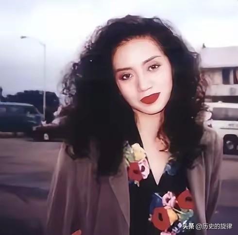 梅艳芳本可治愈却放弃治疗，主治医生一语道破：她赌上性命，只为圆一个女人梦
 
2