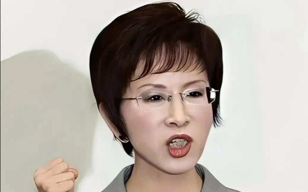 77岁洪秀柱豁出去！当众撕破“一中各表”遮羞布，直言两岸完整中国

洪秀柱北京日