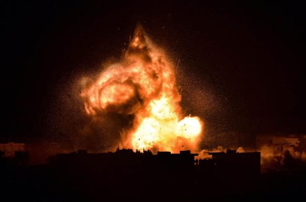 美军不宣而战，战斗机和无人机猛烈轰炸，一口气摧毁30多个目标！

美军这次在叙利