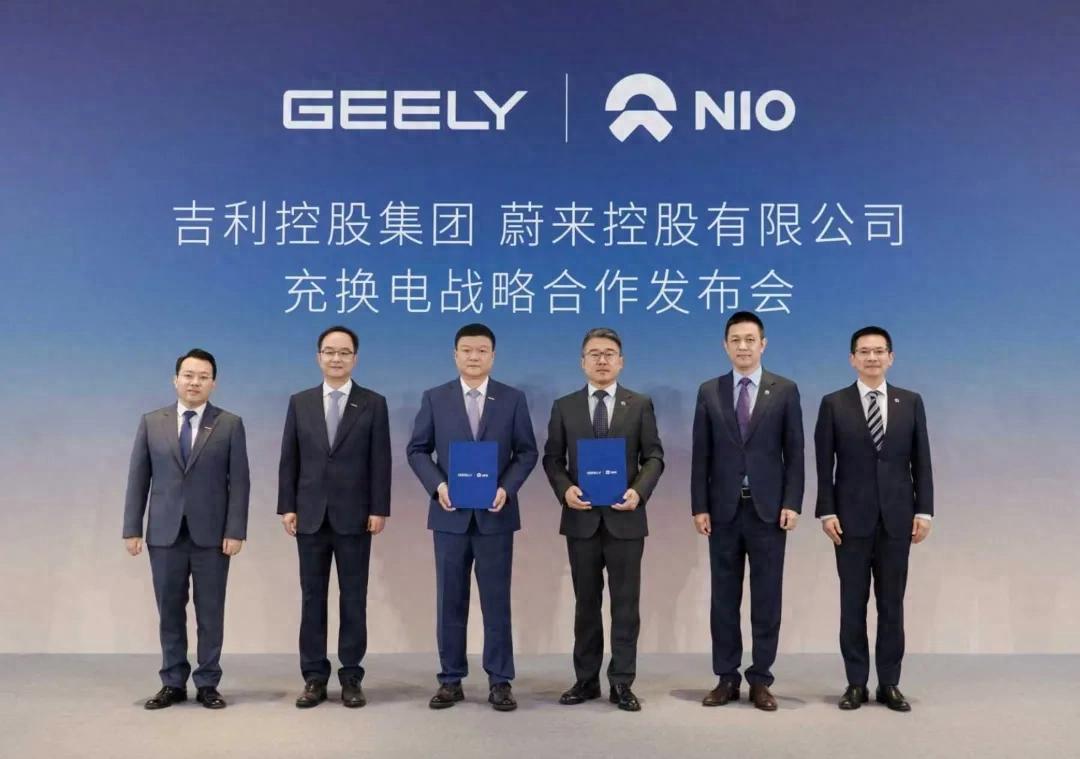 网约车，以后会随便换电？
就像是现在外卖小哥的电瓶车一样，没电了三分钟换块电池继