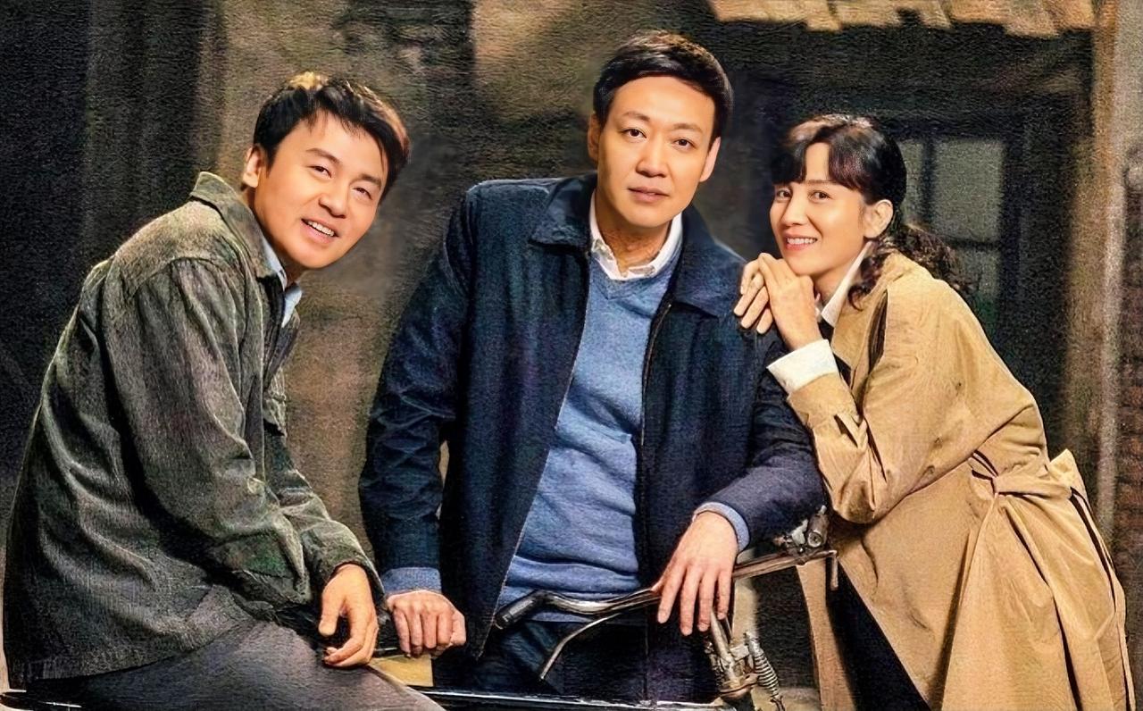 二刷《人世间》，才懂周秉昆这个“笨小孩”的珍贵。

哥姐奔赴前程，他留守故土，守