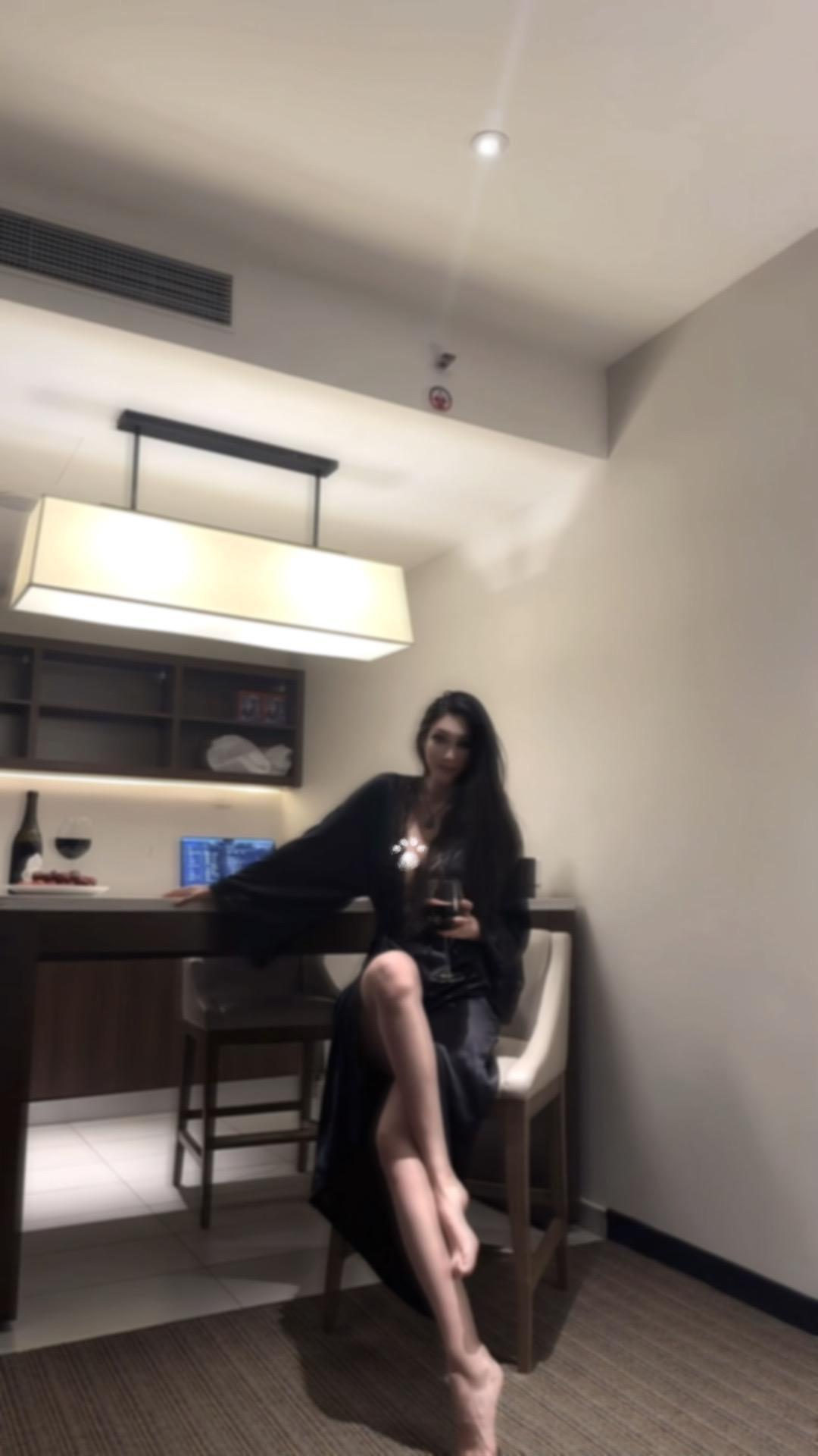 说说说说说你爱我。我我我我说不出口