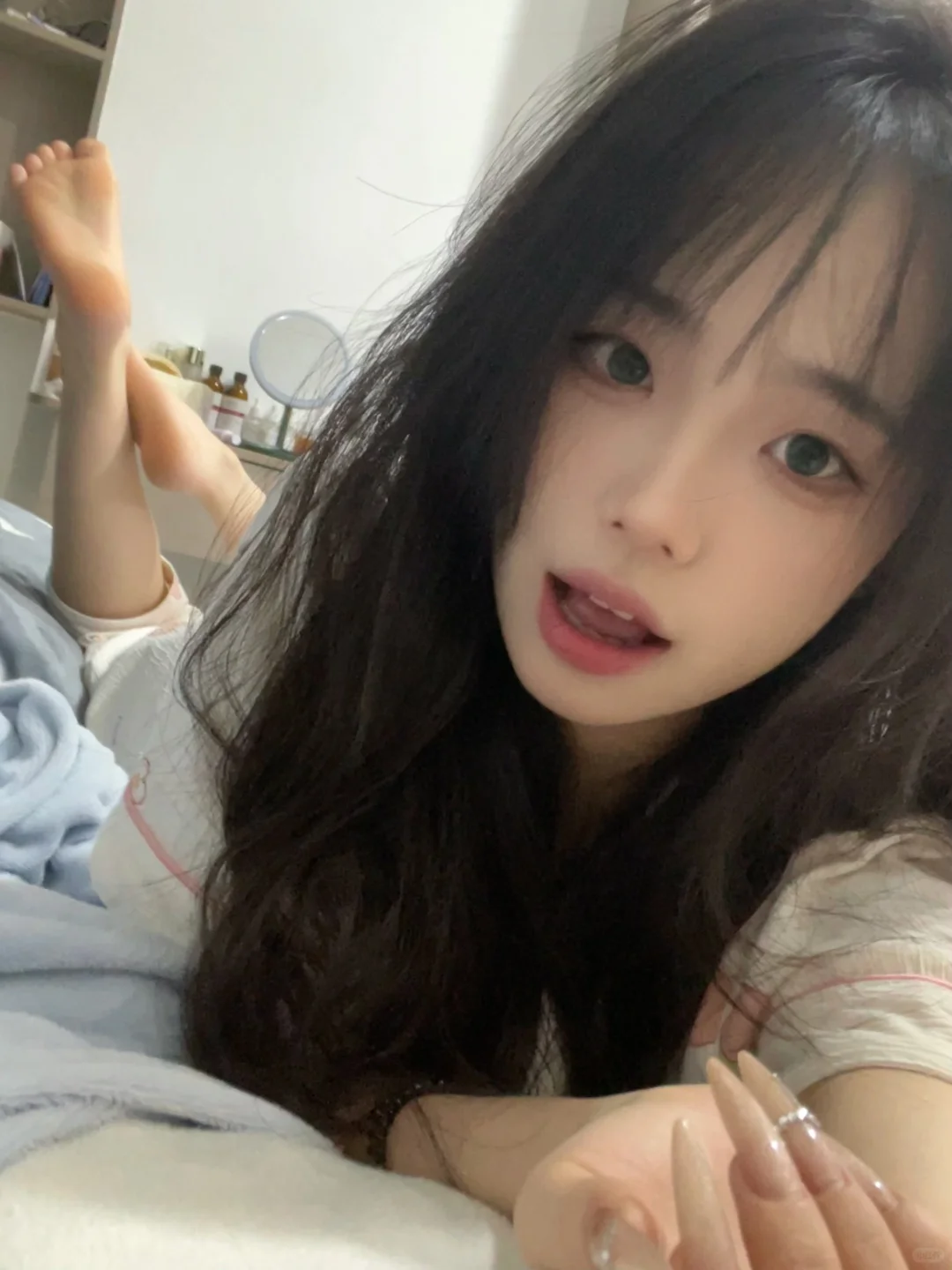 直视我｜光子完还是你的漂亮宝贝吗？