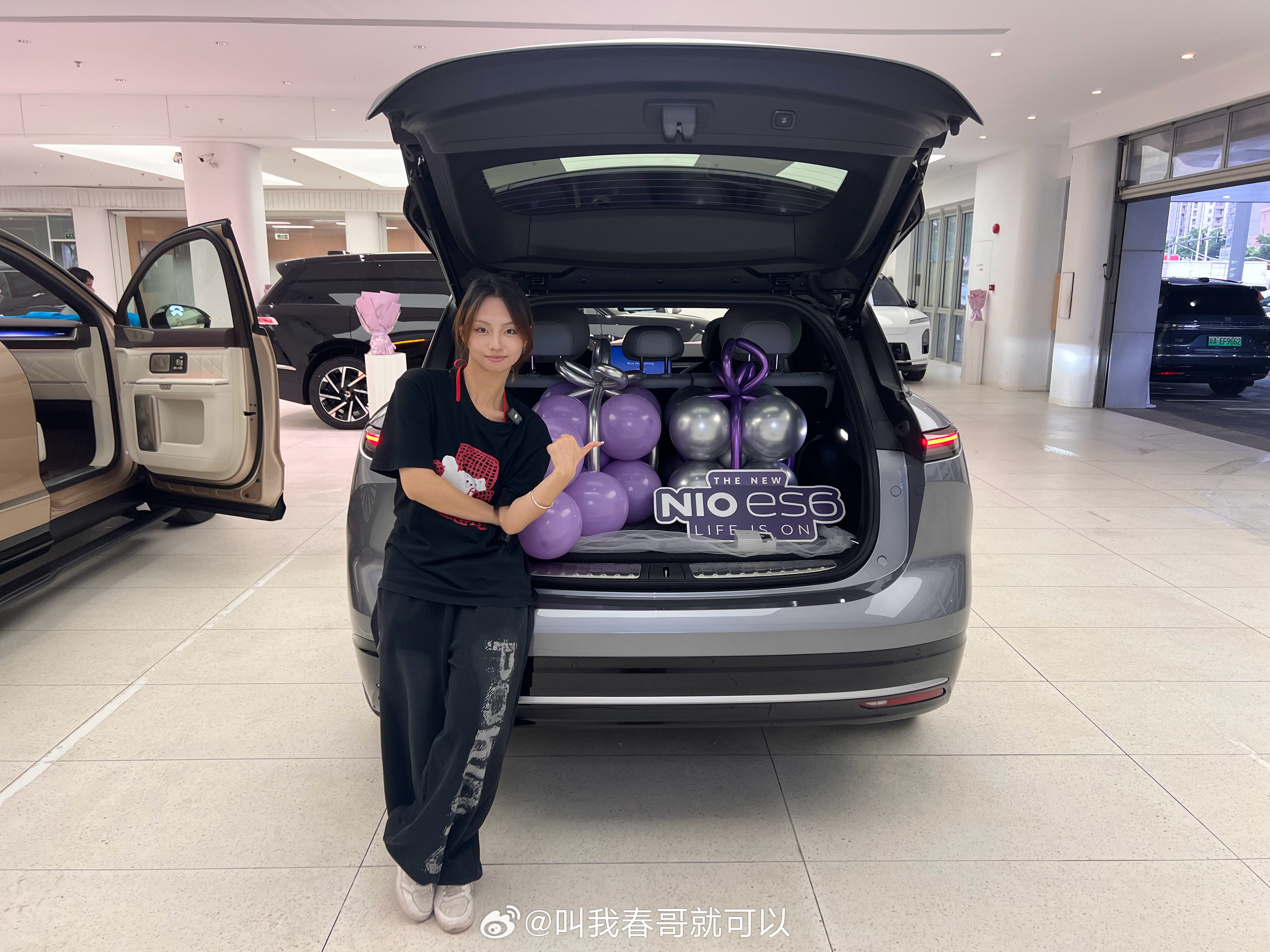 同事的提车流水账来了。你能想到吗？00后女生因为之前开乐道L90买肯德基被种草，
