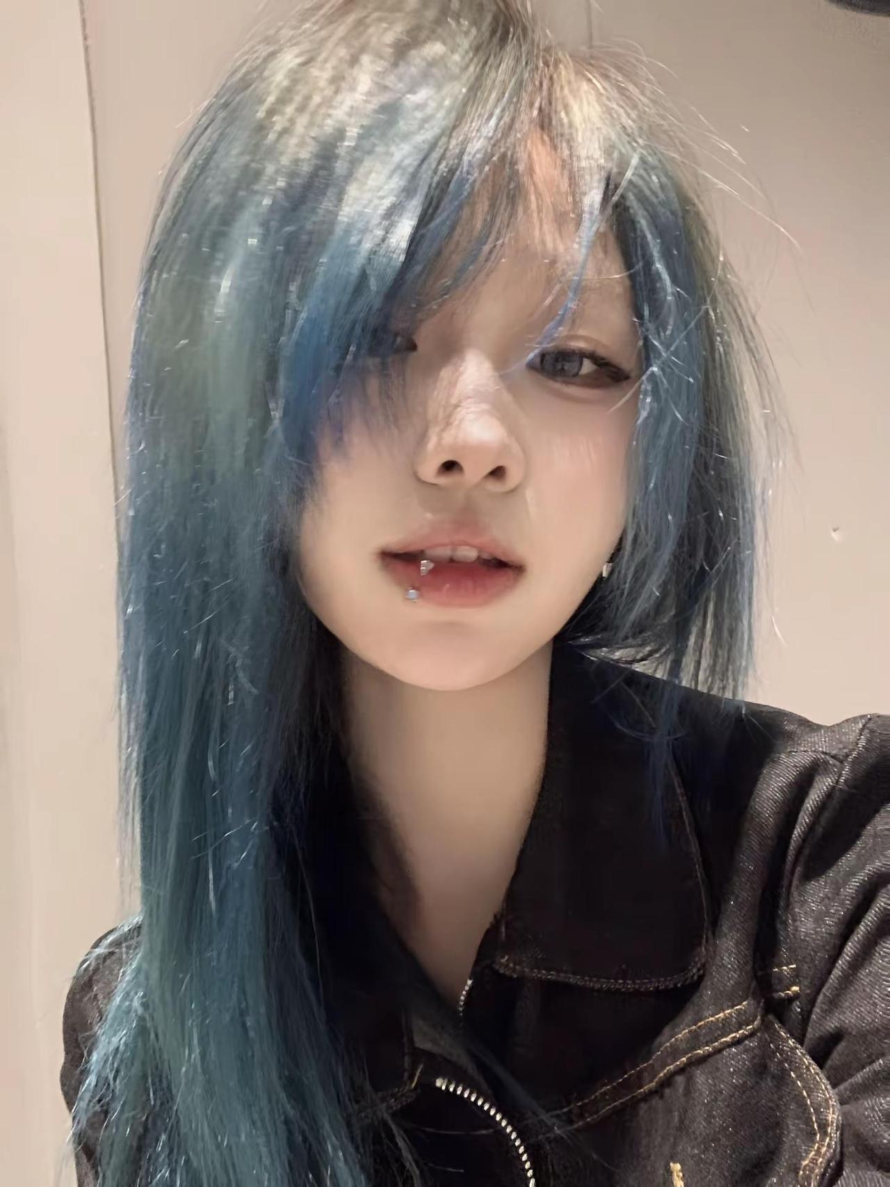 她们说感情里冷漠的才是赢家，可我不想和你一较高下挑染