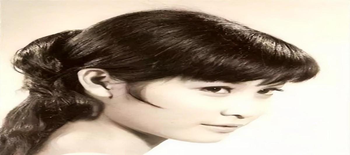 她就是《天龙八部》里的叶二娘，李丽丽啊！这位老戏骨，75岁高龄，因病离世，娱乐圈