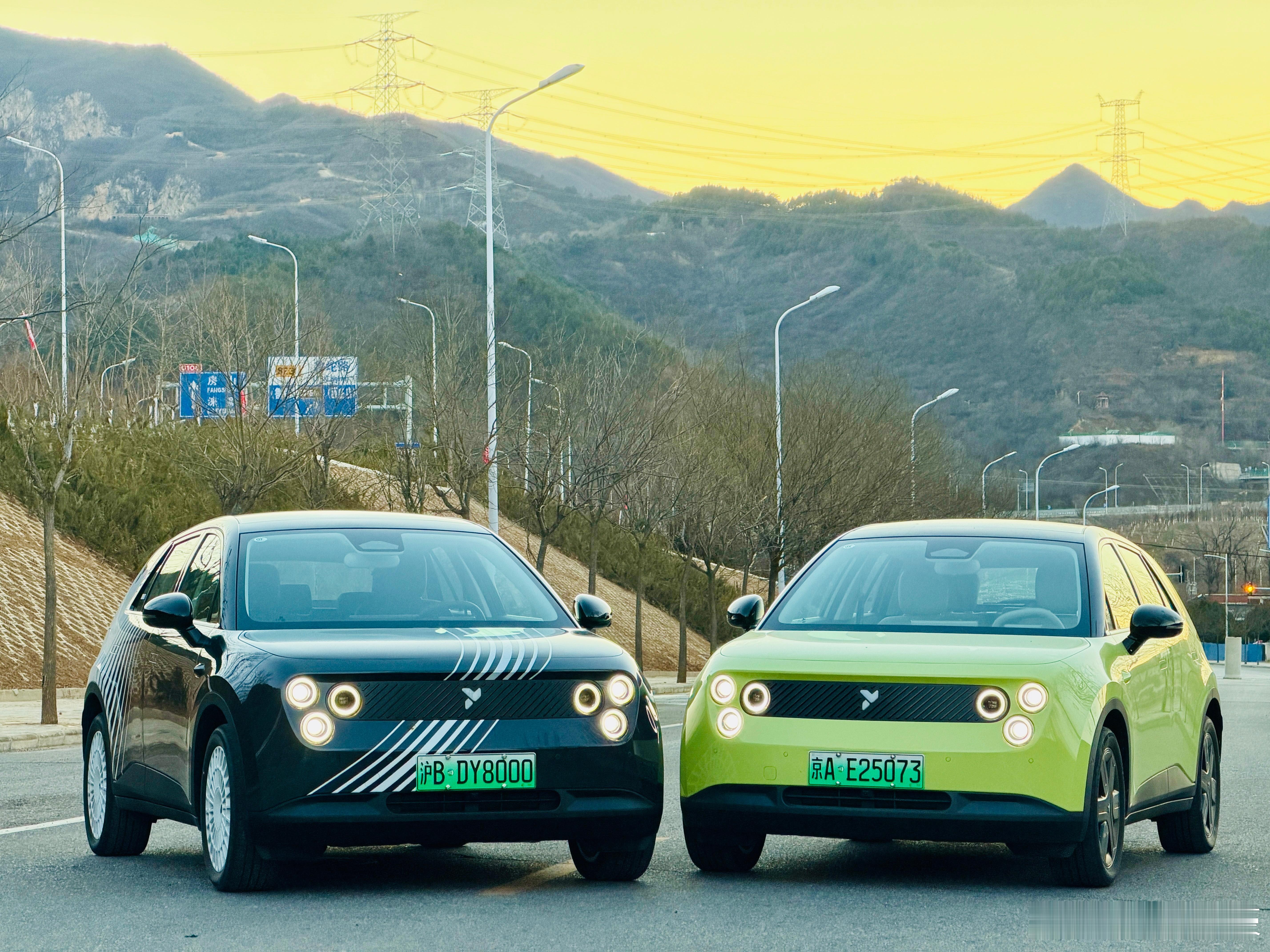 今天拍萤火虫夜行生物这会在充电🔋🔋找机会要看的《南京照相馆》今天也是在自己的