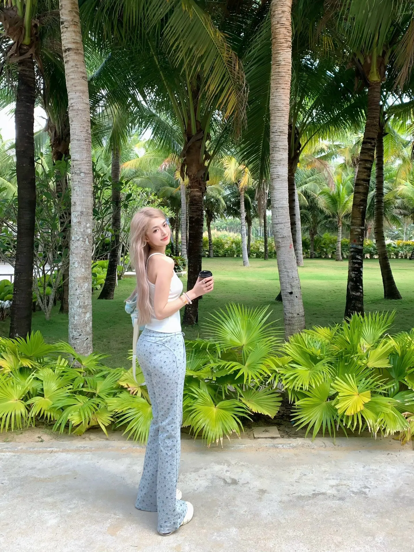 冬天过腻了 期待今年夏天