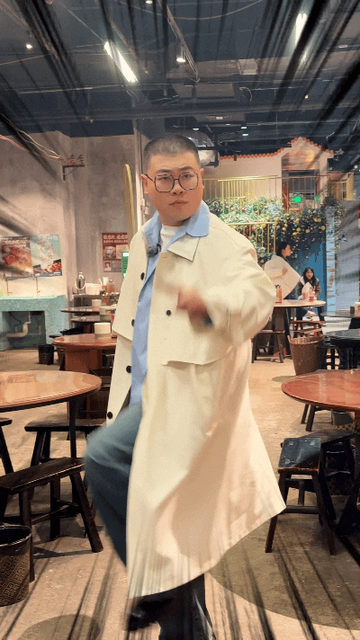 第一个让吕严上饭综的简直是天才谁懂啊！吕严也太适配饭综了，吃饭吃得又香又投入，看