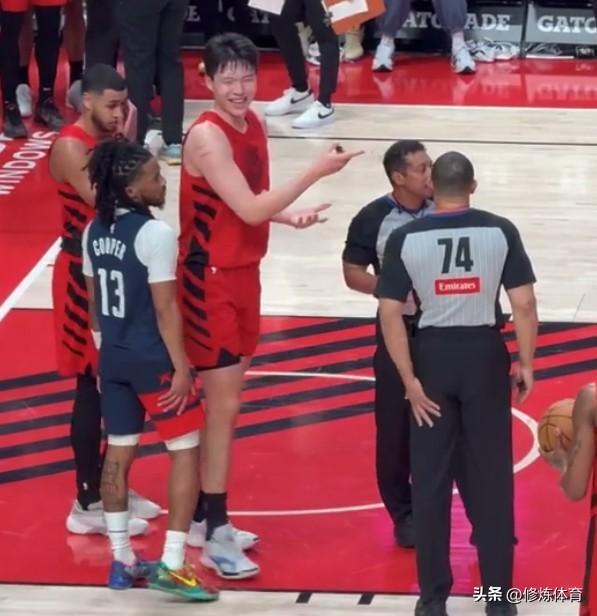 开拓者大胜奇才！杨瀚森得到了很多上场时间，但也损失了2000美元！

1、杨瀚森