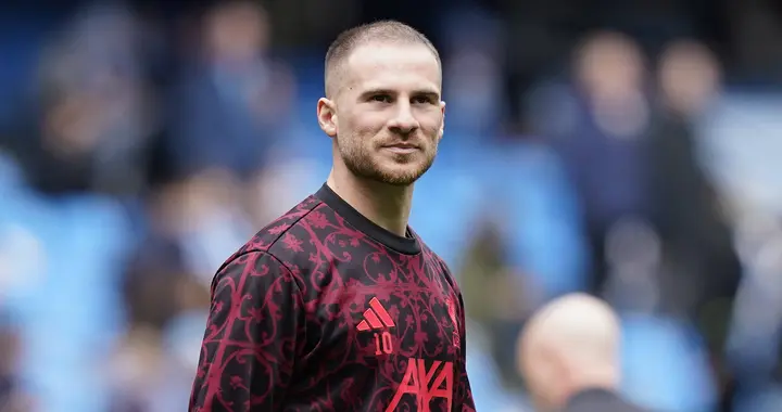 5000万就卖？记者提议红军清洗世界杯冠军，27岁麦卡已非非卖品！