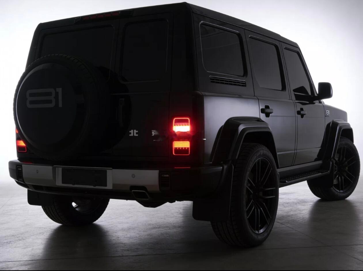 BJ81亮相啦，北京BJ81新车发布，硬派造型外观，半价大G真的来了北汽bj80