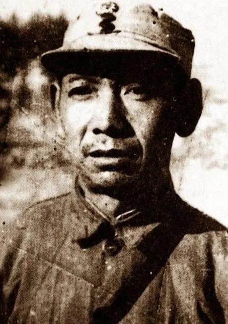 周建屏（1892年—1938年），原名宗尧，字兴唐、兴堂，曾用名子炎，抚州金溪人